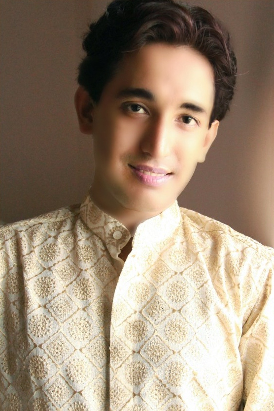 SANDY FASHION-ANALYST